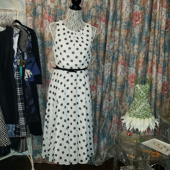 Eliza J Dresses & Skirts - 🐞  ELIZA J DRESS